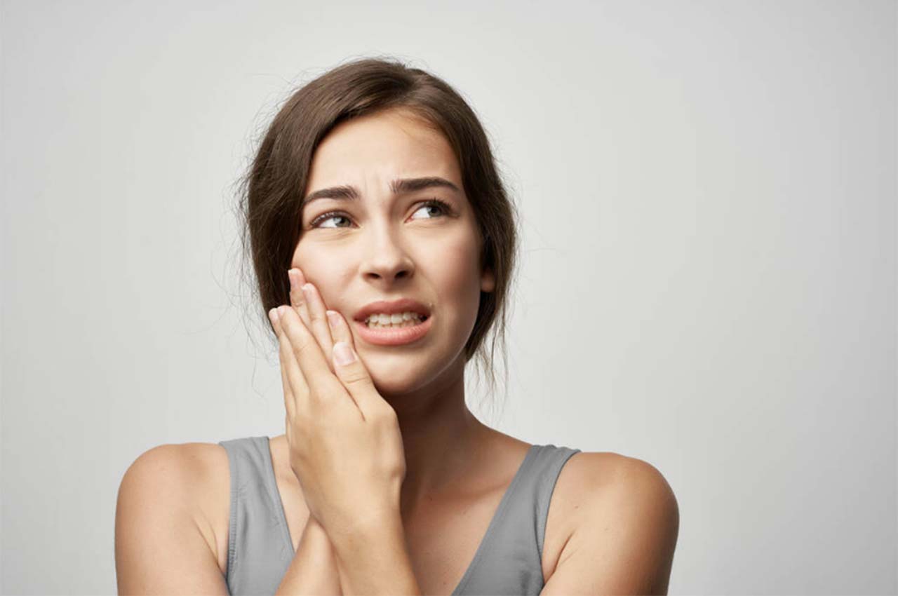 Çene Eklemi İltihabı Belirtileri