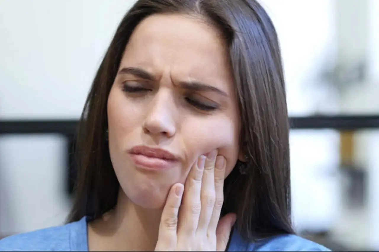 Diş Eti Ağrısına Ne İyi Gelir?